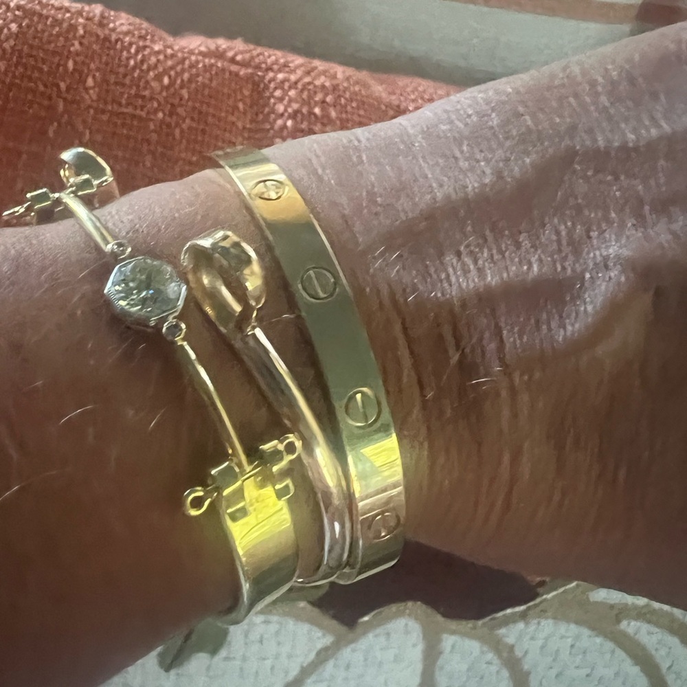 Marla Aaron 14K Yellow Gold Hard Hook Bracelet Cuff Handmade Box EUC! - Picture 6 of 16